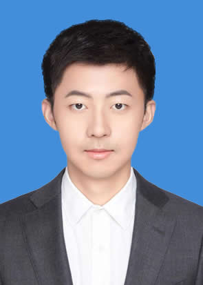 2013级硕士研究生刘经纬
